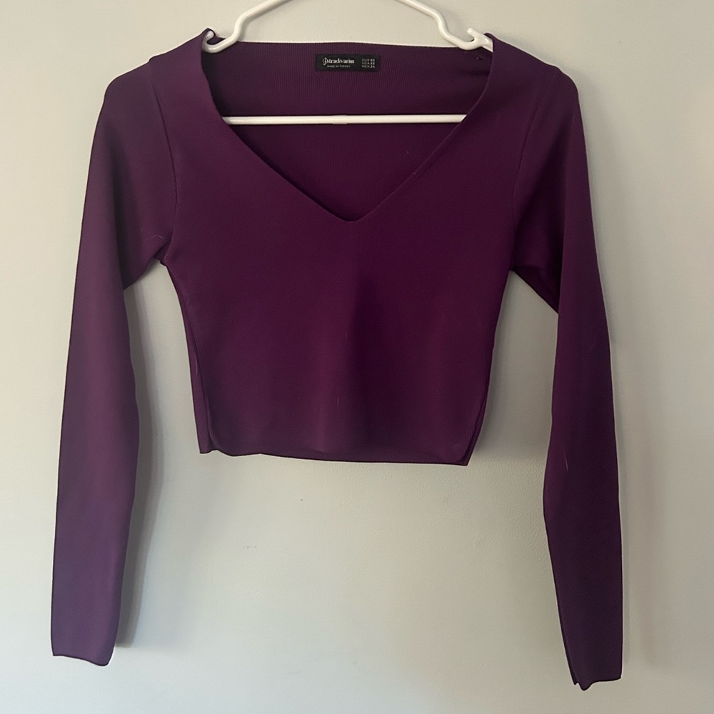 Stradivarius Long-Sleeve Knitted Ribbed V-Neck Top